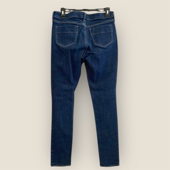 🍄Old Navy Jeans - Picture 2 of 4